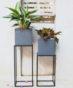 Gravel Grey Metal Pot with Stand (Set of 2)